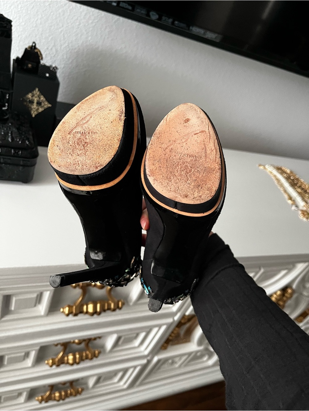 B Brian Atwood Black Suede Jeweled Platform Pump - Picture 6 of 6